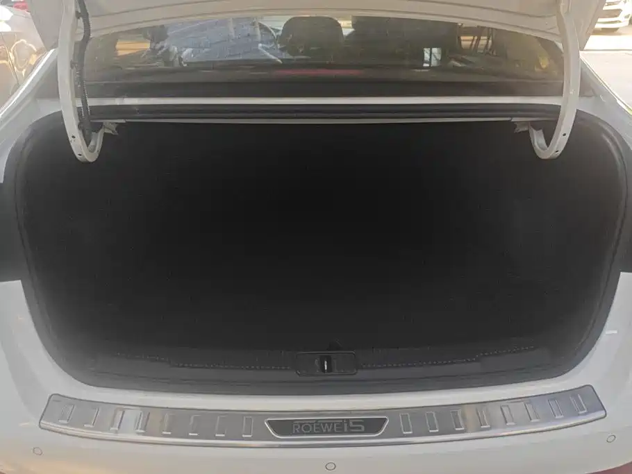 Roewe i5 — фото 4
