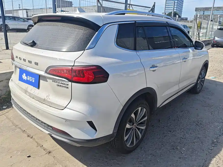 Roewe RX5 MAX — фото 3