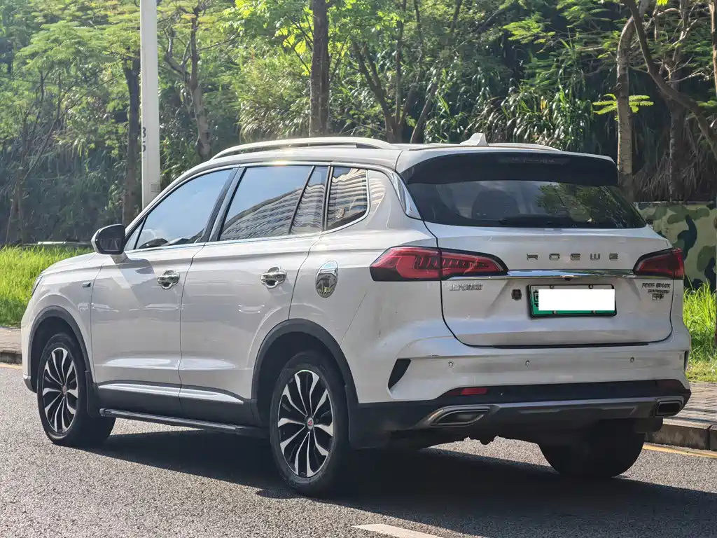 Roewe RX5 eMAX — фото 3