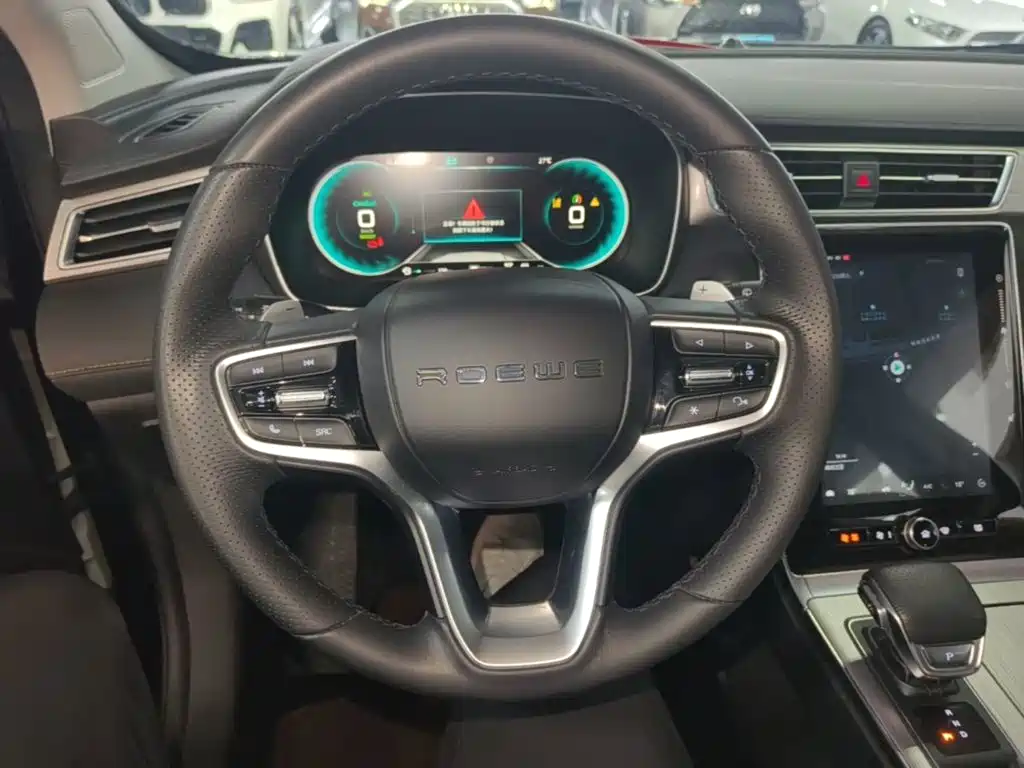 Roewe RX5 eMAX — фото 11