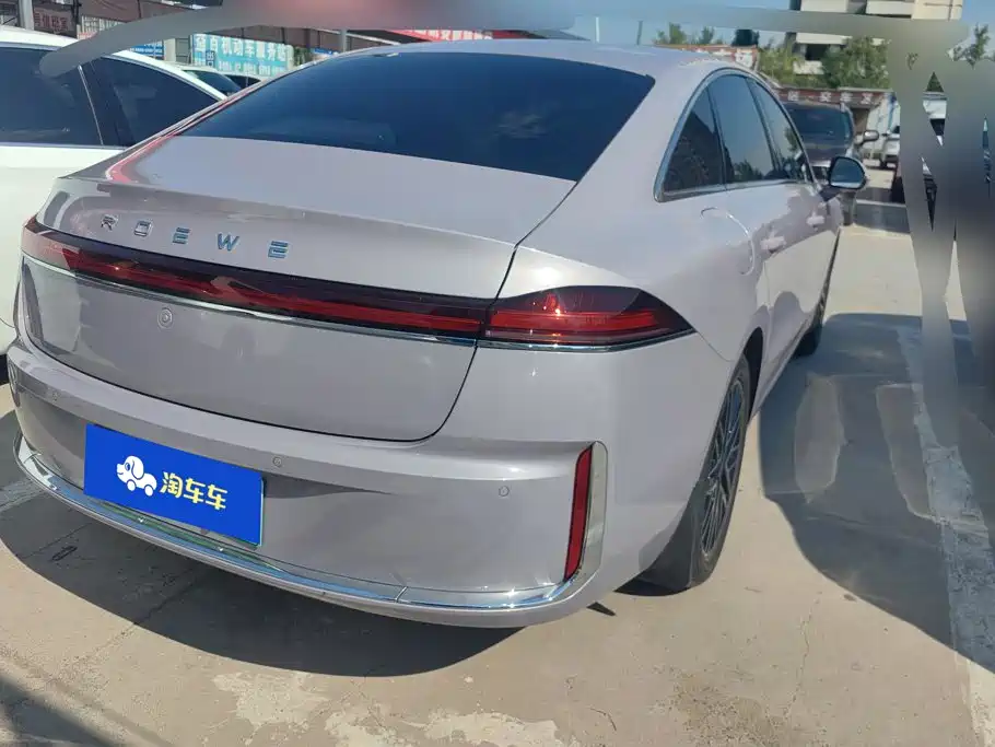 Roewe M7 DMH — фото 3