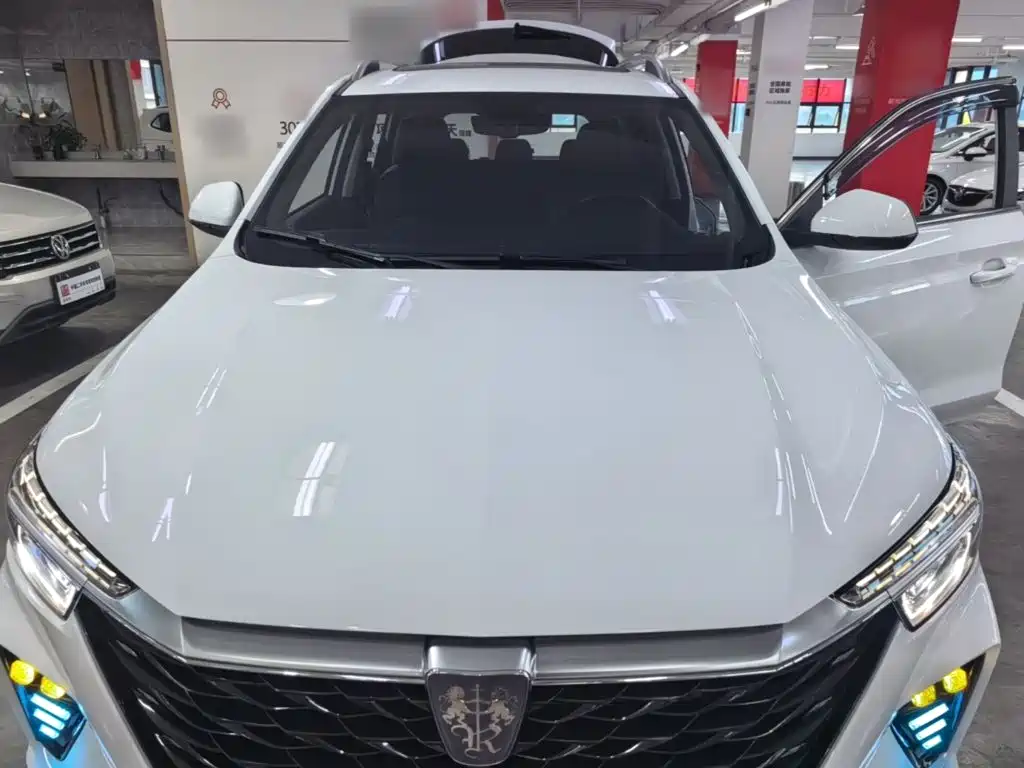 Roewe RX5 — фото 20