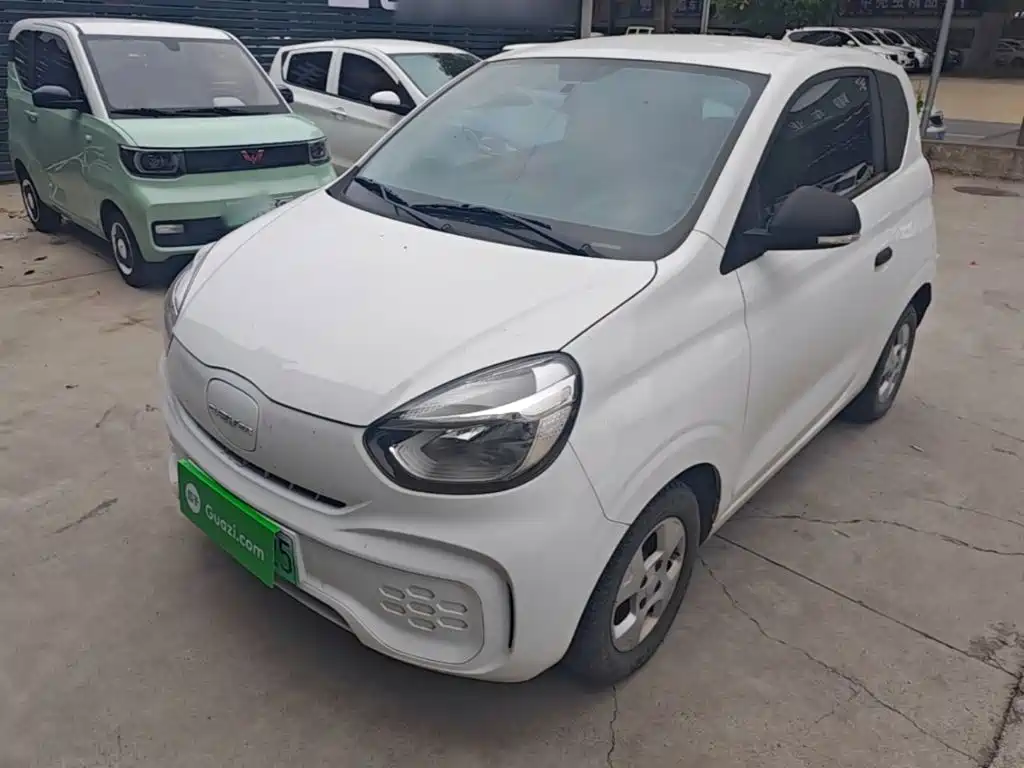 Roewe Clever — фото 2