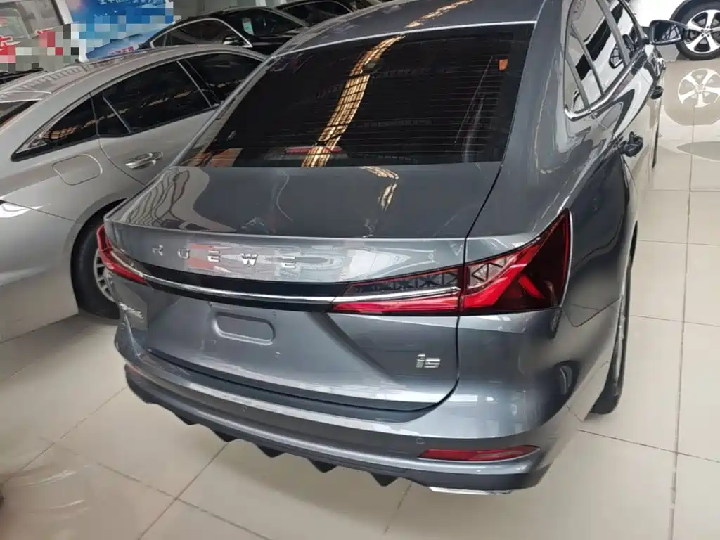 Roewe i5 — фото 6