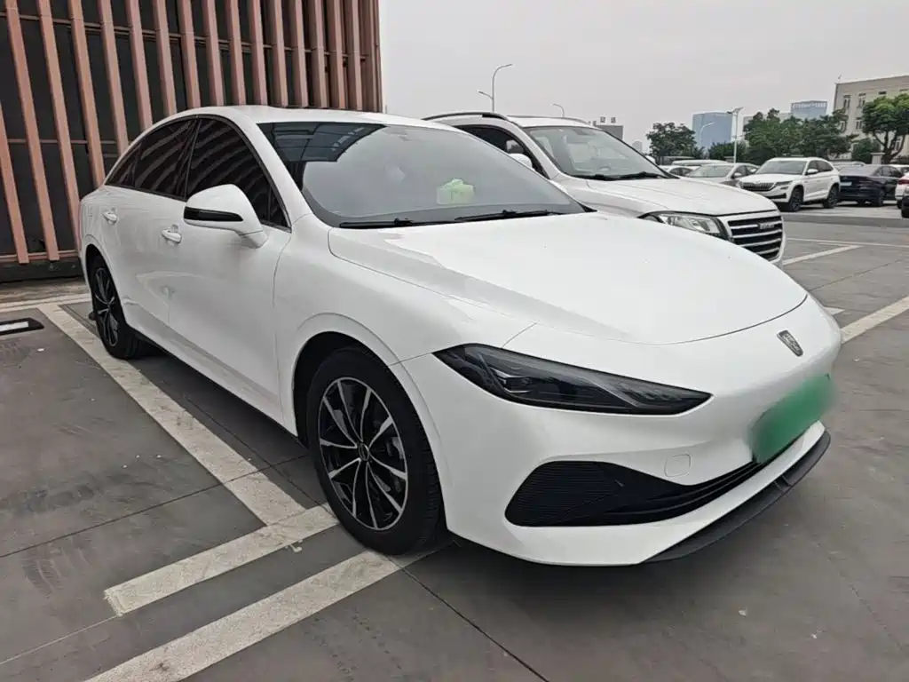 Roewe D7 — фото 4