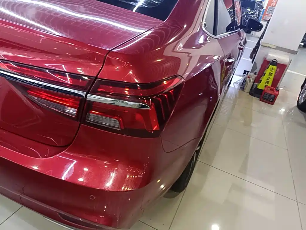 Roewe i6 Classic — фото 8