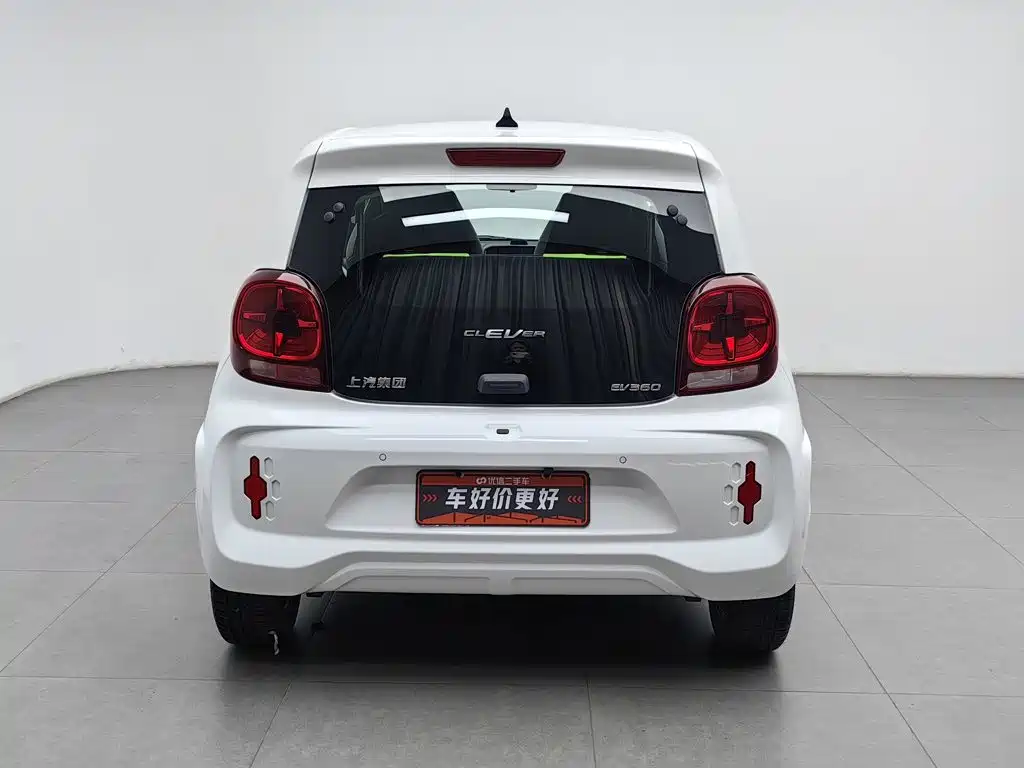 Roewe Clever — фото 4