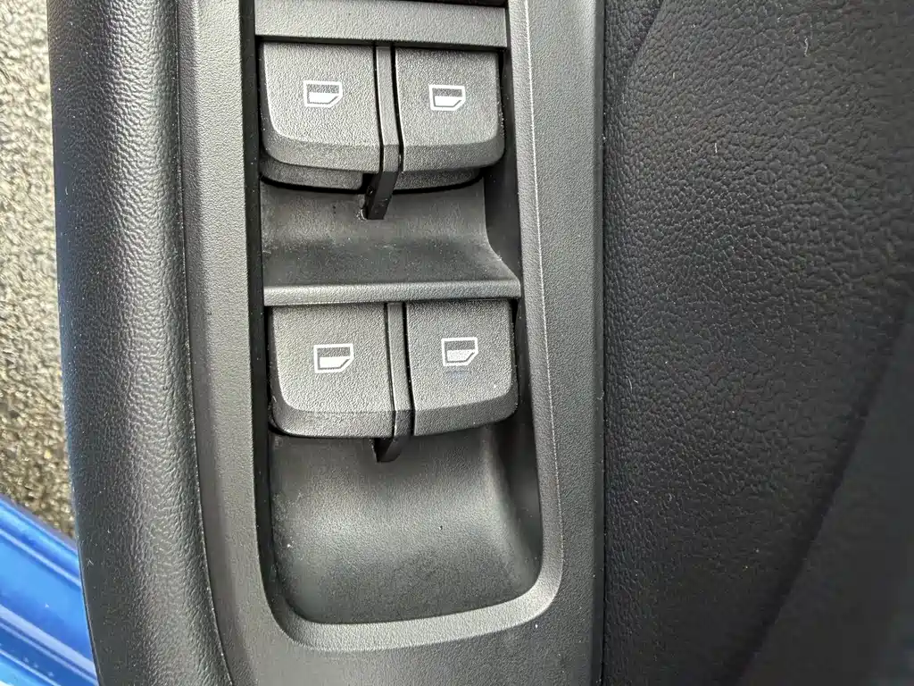 Roewe i5 — фото 11