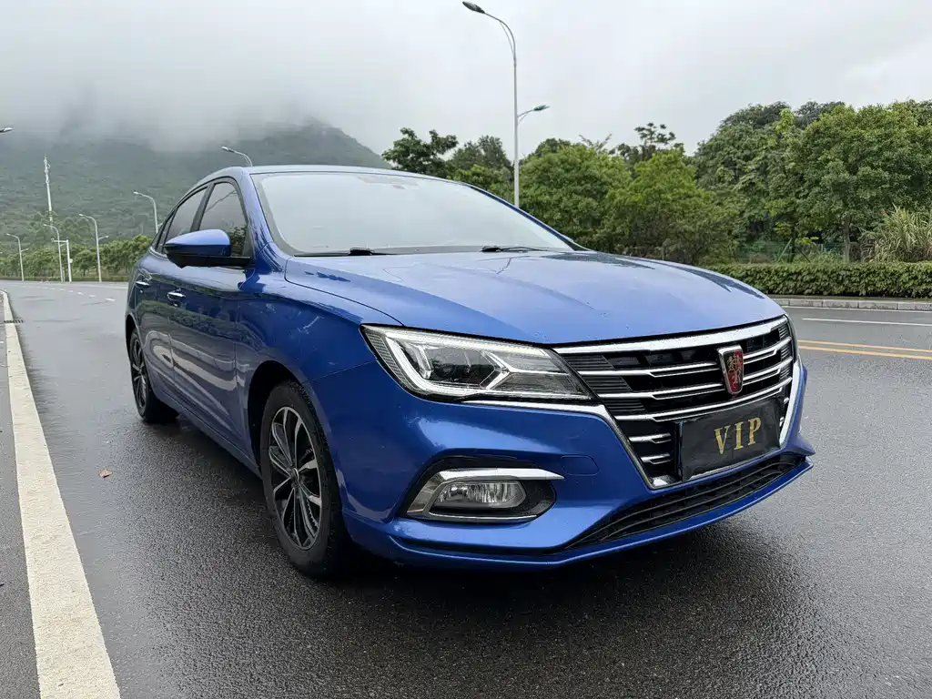 Roewe i5 — фото 3