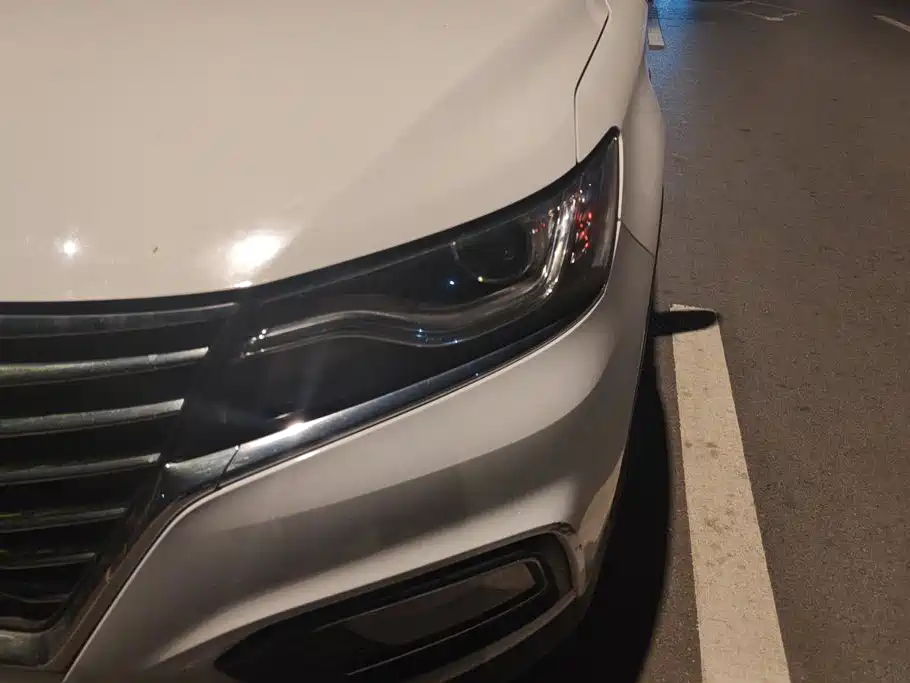 Roewe RX5 — фото 5