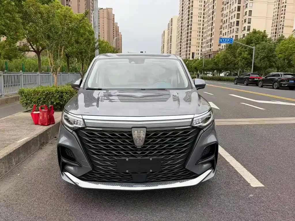 Roewe iMAX8 — фото 2