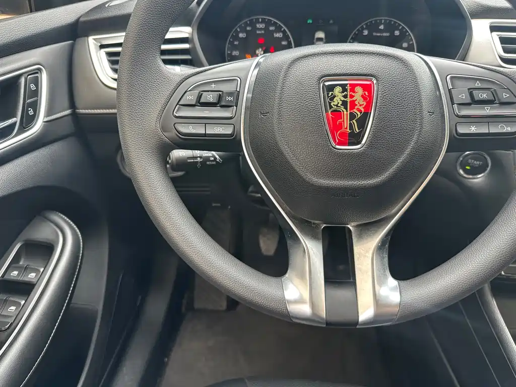 Roewe i5 — фото 10