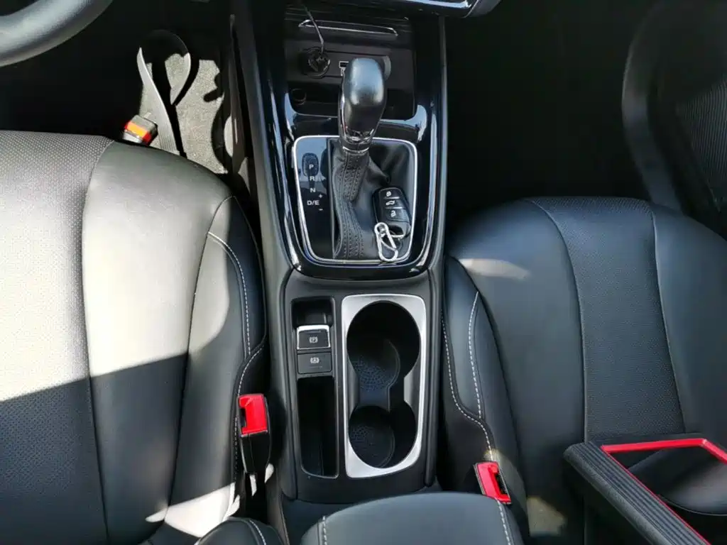 Roewe i5 — фото 14