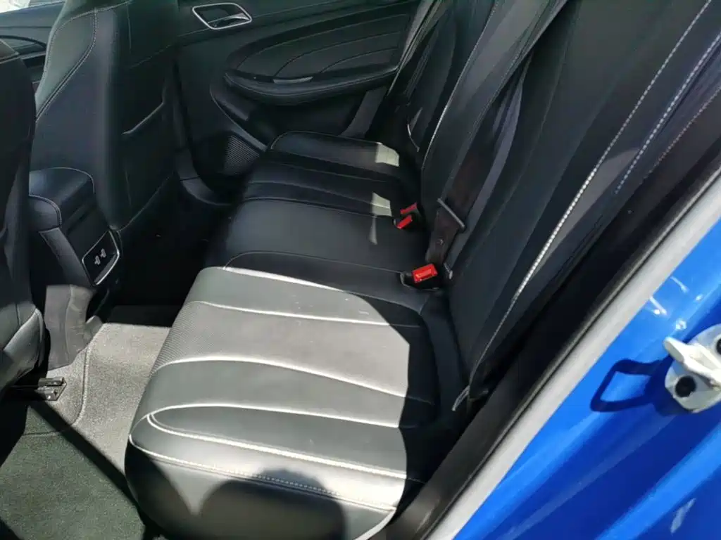 Roewe i5 — фото 17