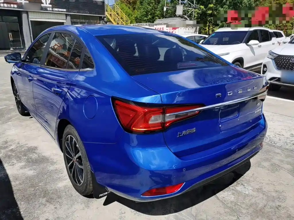 Roewe i5 — фото 5