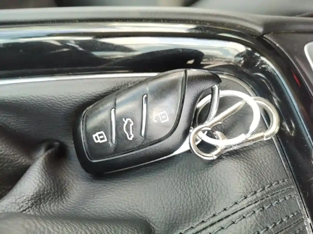 Roewe i5 — фото 9