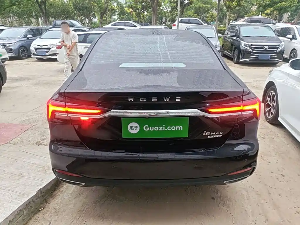 Roewe i6 MAX — фото 6