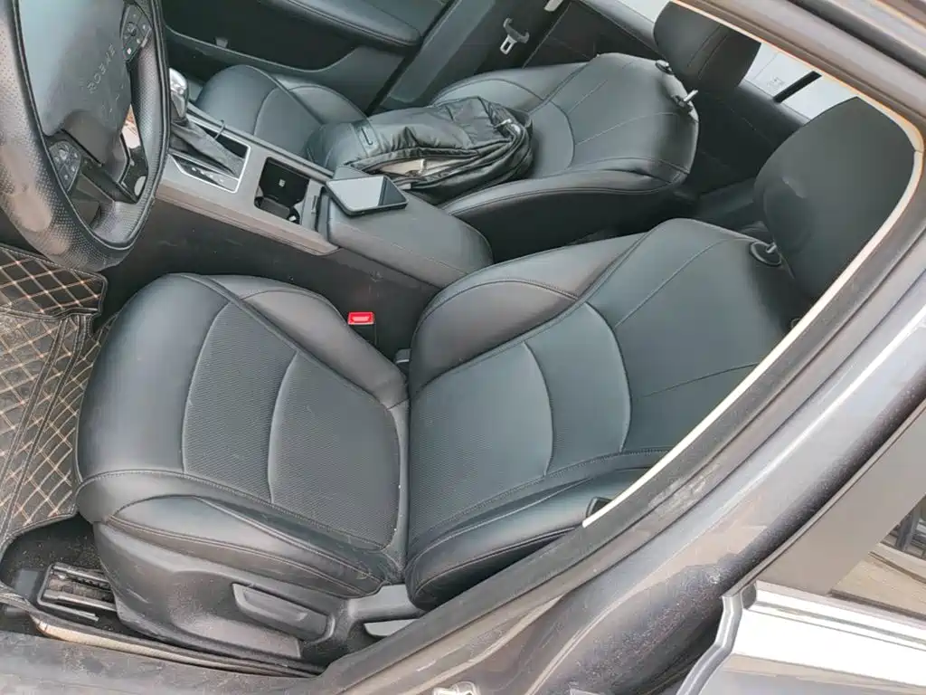 Roewe i5 — фото 11