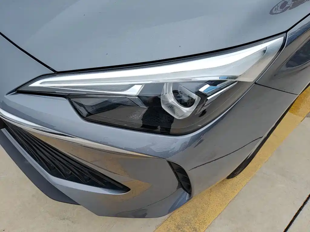 Roewe i5 — фото 18