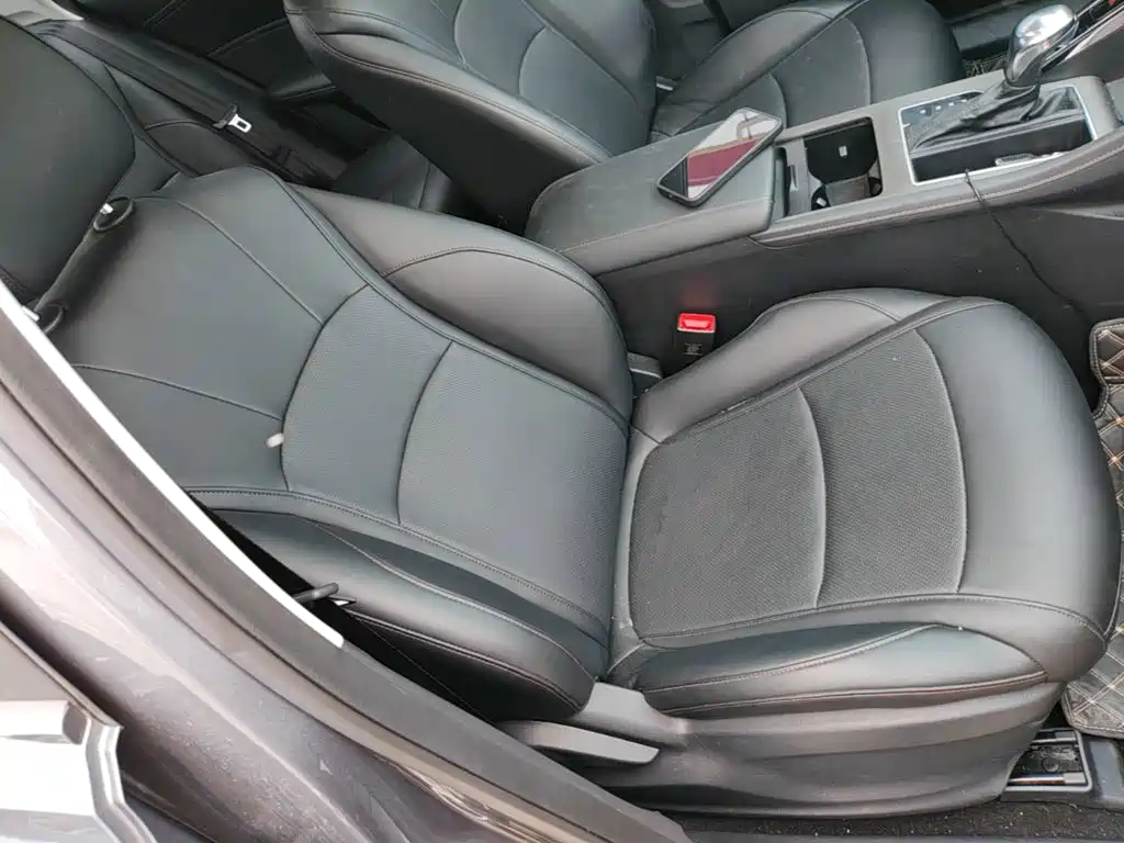 Roewe i5 — фото 20