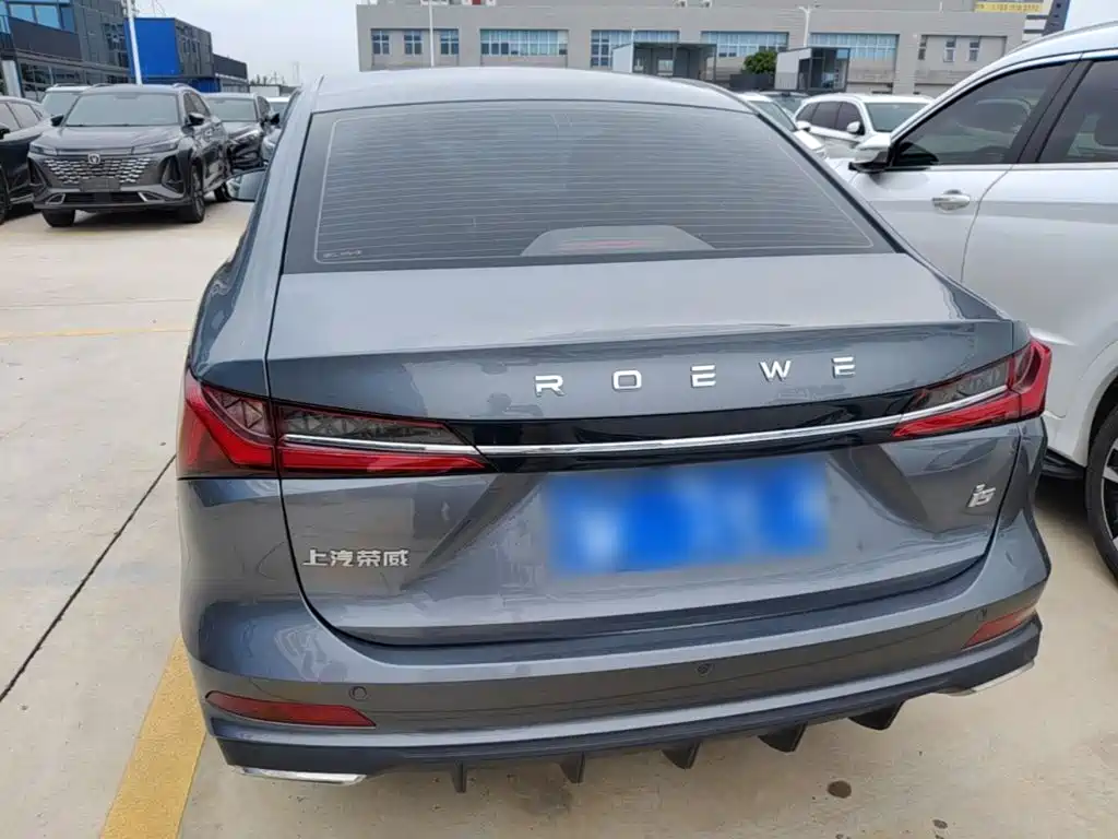 Roewe i5 — фото 4