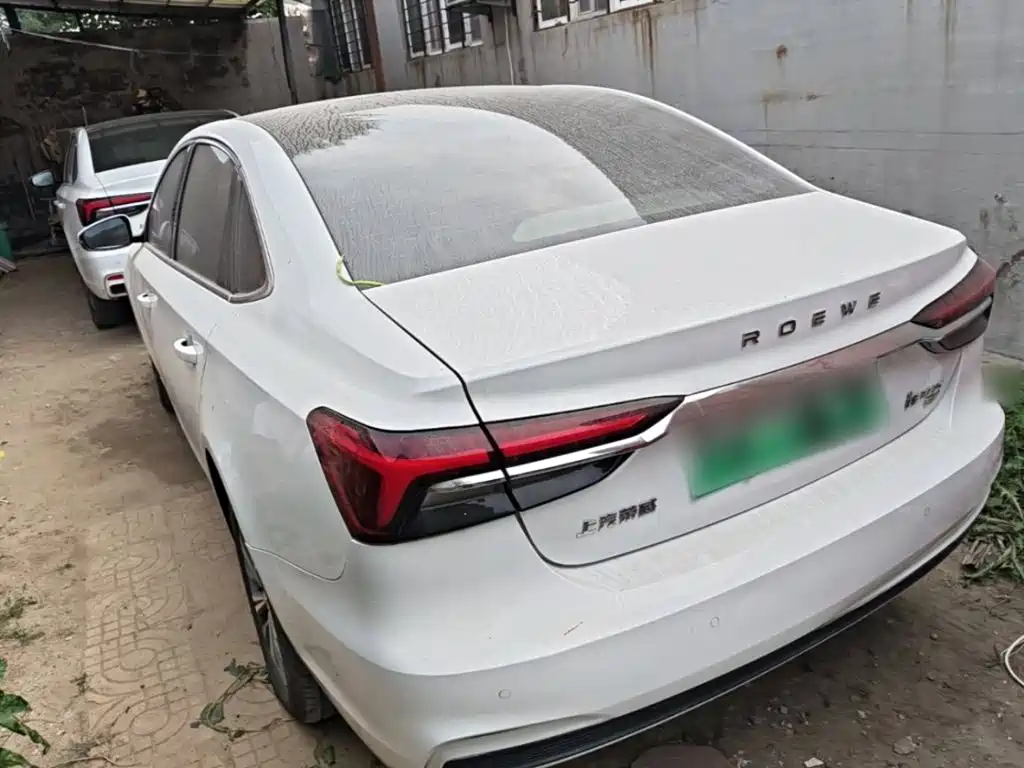 Roewe i6 MAX New Energy — фото 5