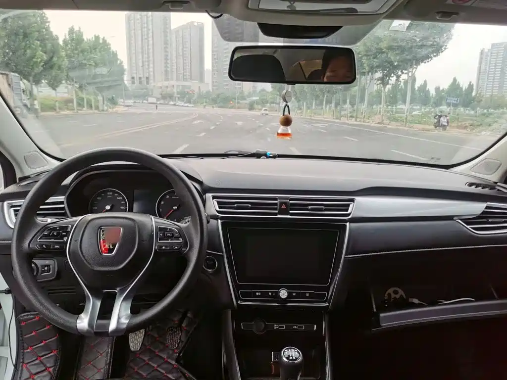 Roewe i5 — фото 14
