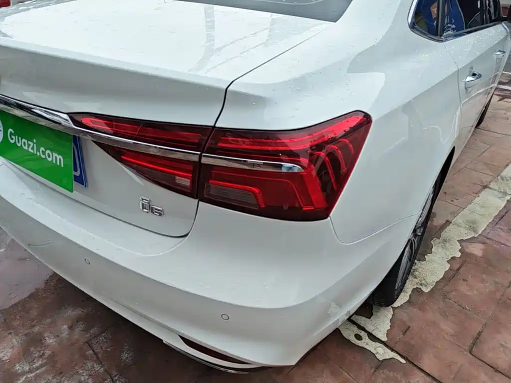 Roewe i6 Classic — фото 8