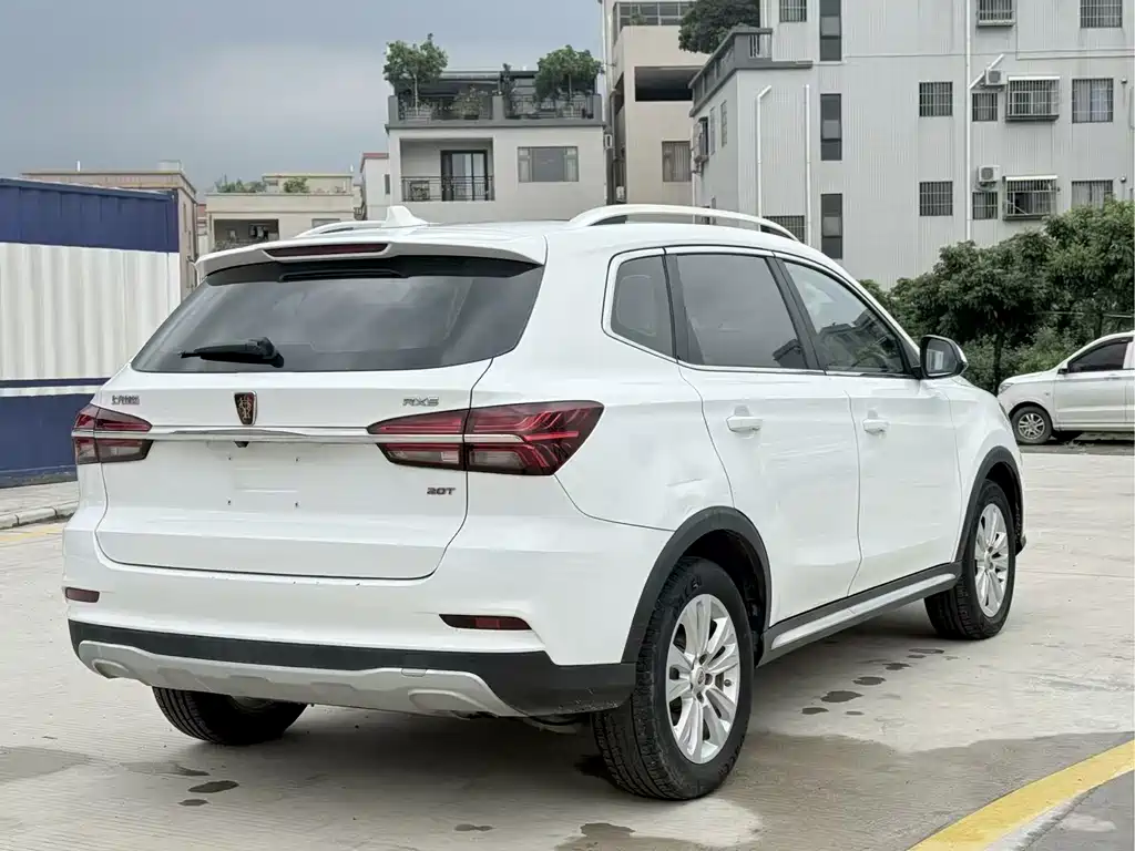 Roewe RX5 — фото 5