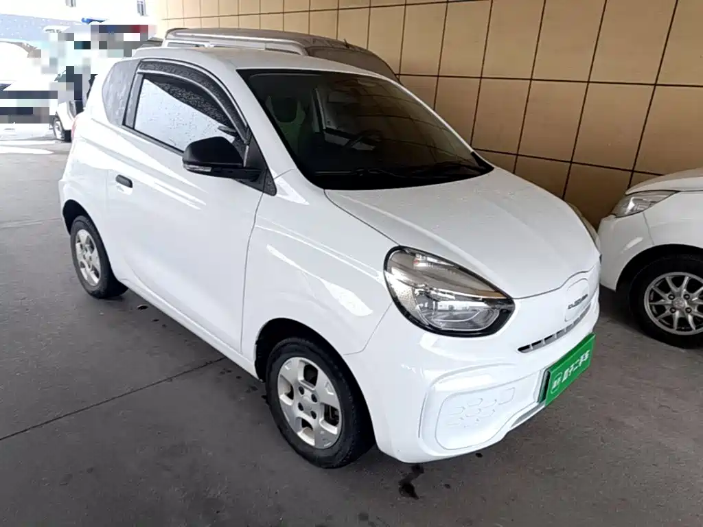 Roewe Clever — фото 4