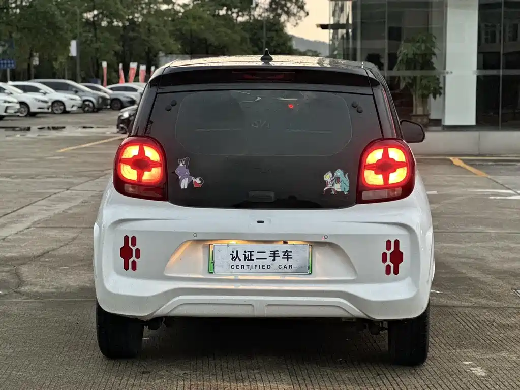 Roewe Clever — фото 3