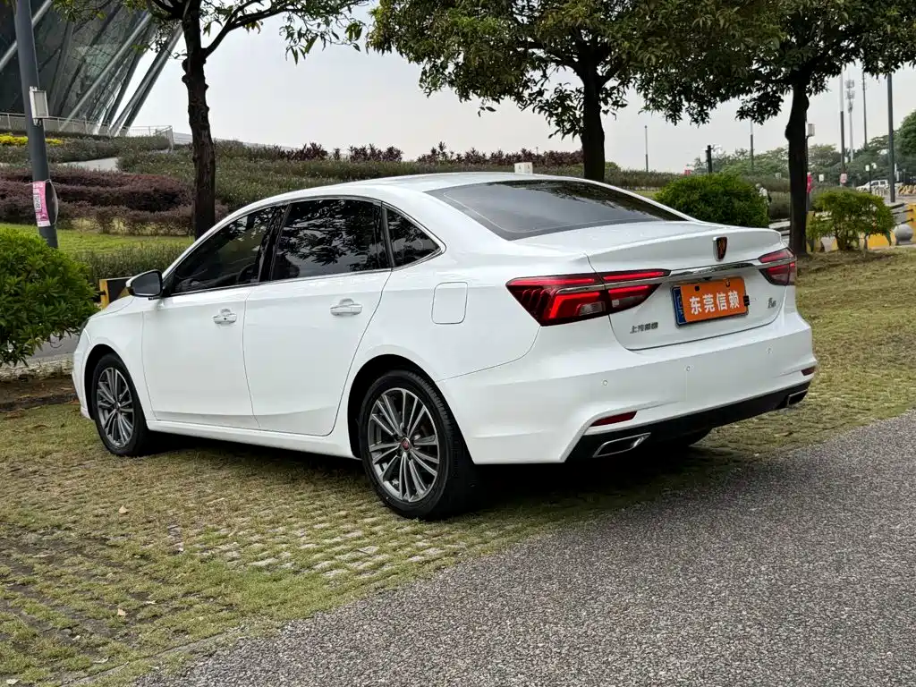 Roewe i6 Classic — фото 6