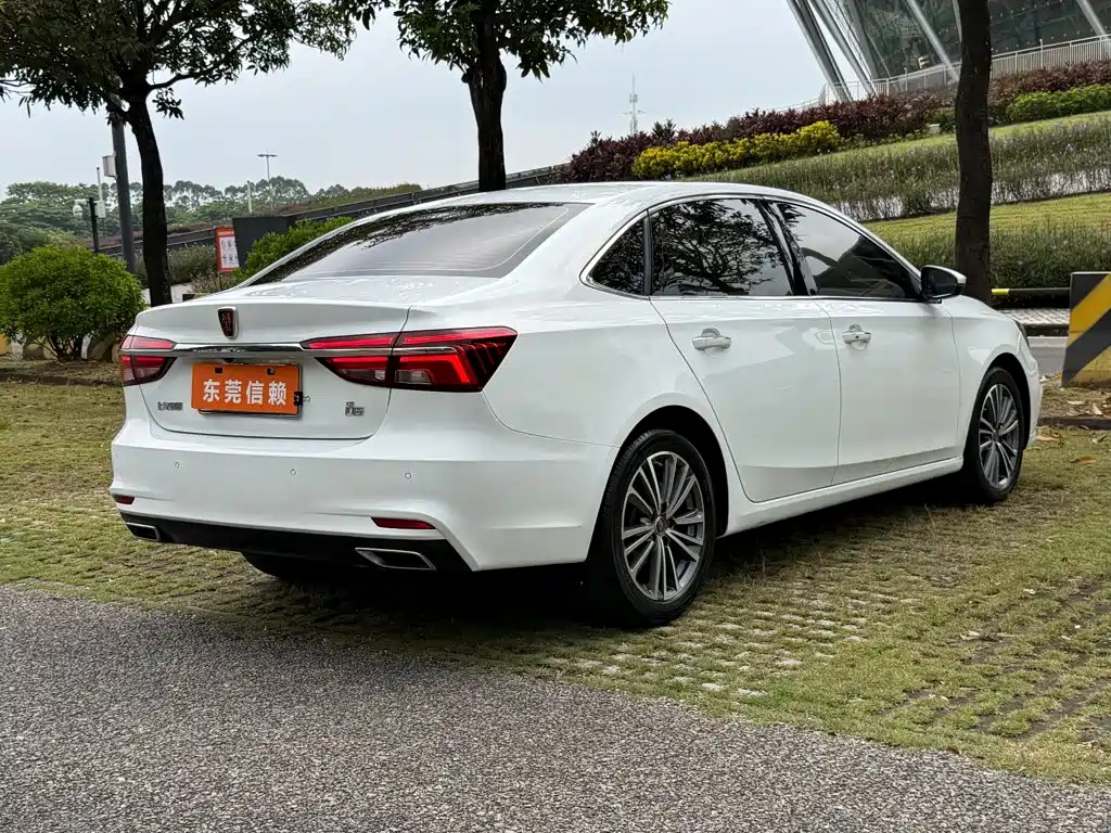 Roewe i6 Classic — фото 7
