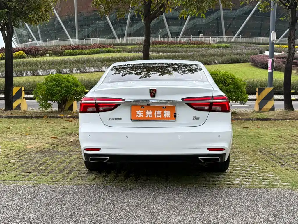 Roewe i6 Classic — фото 8
