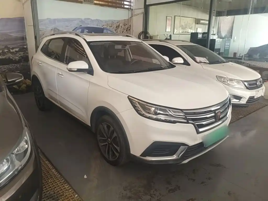 Roewe RX3 — фото 4