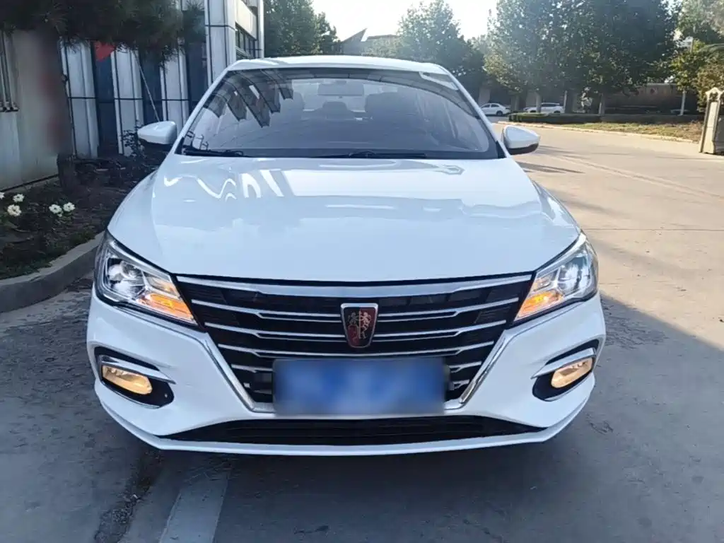 Roewe i5 — фото 3