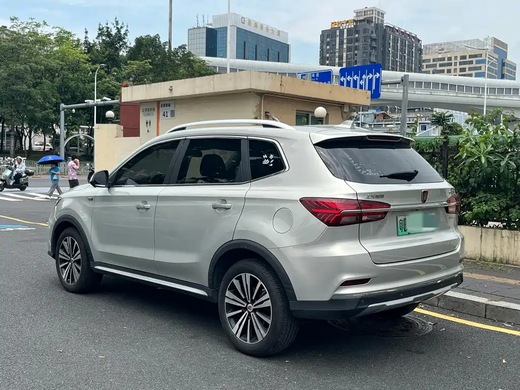 Roewe RX5 New Energy — фото 4