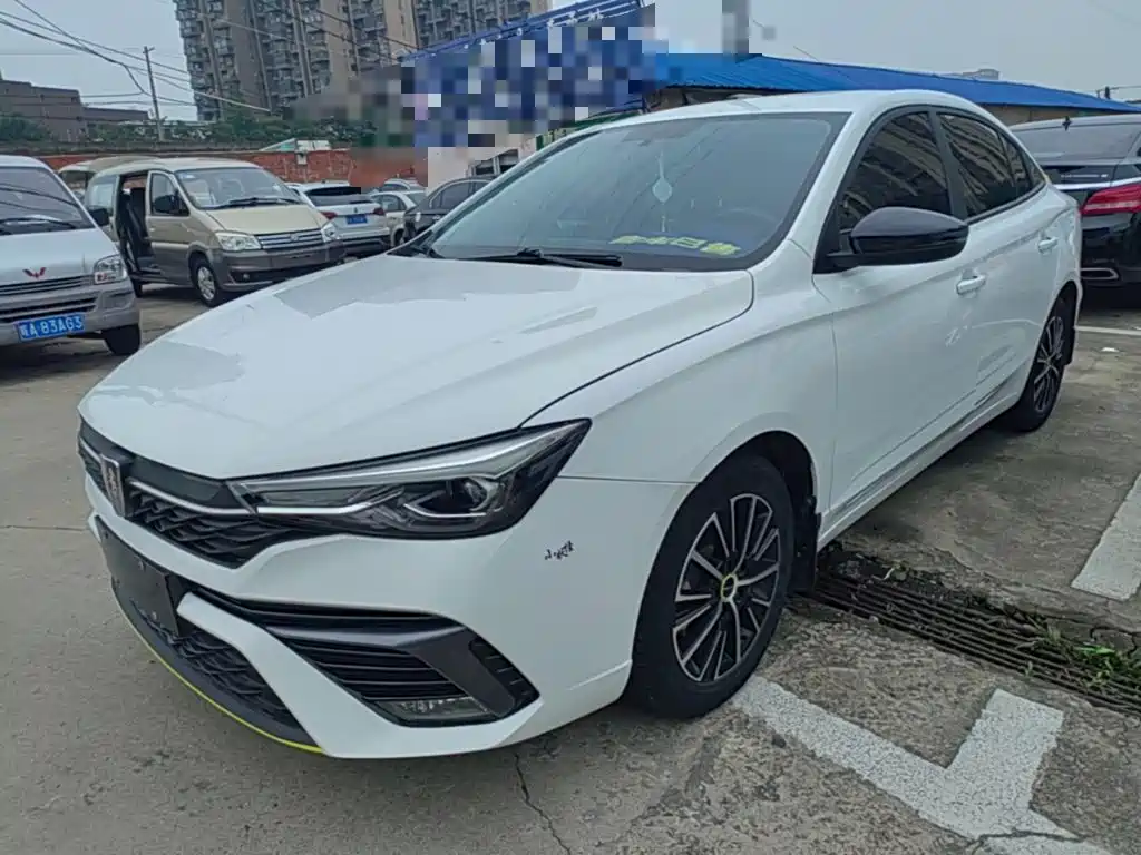 Roewe i5 — фото 2