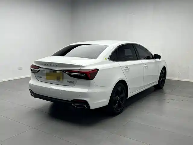 Roewe i6 MAX — фото 6