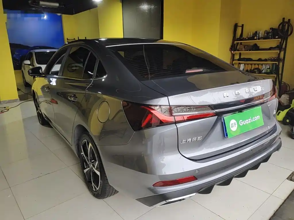 Roewe i5 — фото 5