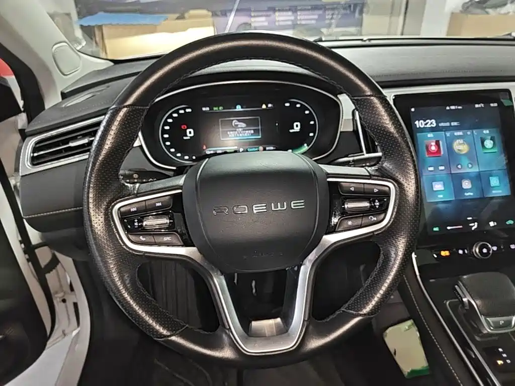 Roewe i6 MAX New Energy — фото 11
