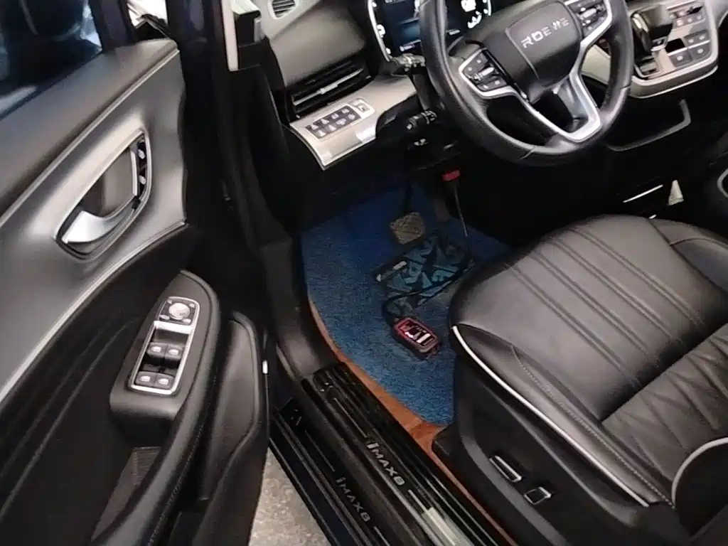 Roewe iMAX8 — фото 16