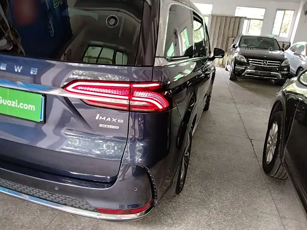 Roewe iMAX8 — фото 8