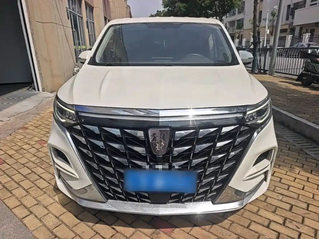 Roewe iMAX8 — фото 3