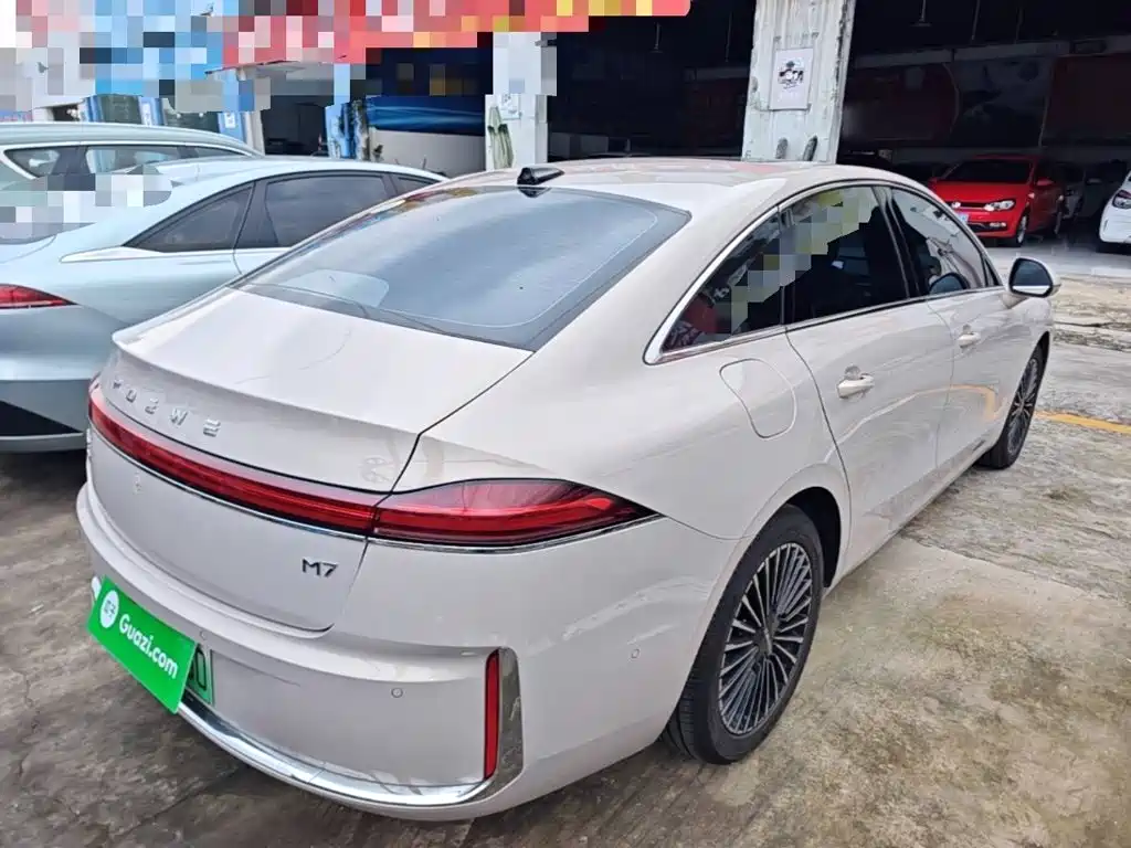 Roewe M7 DMH — фото 7