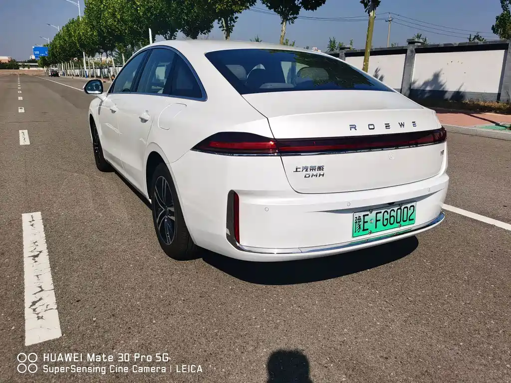 Roewe M7 DMH — фото 4