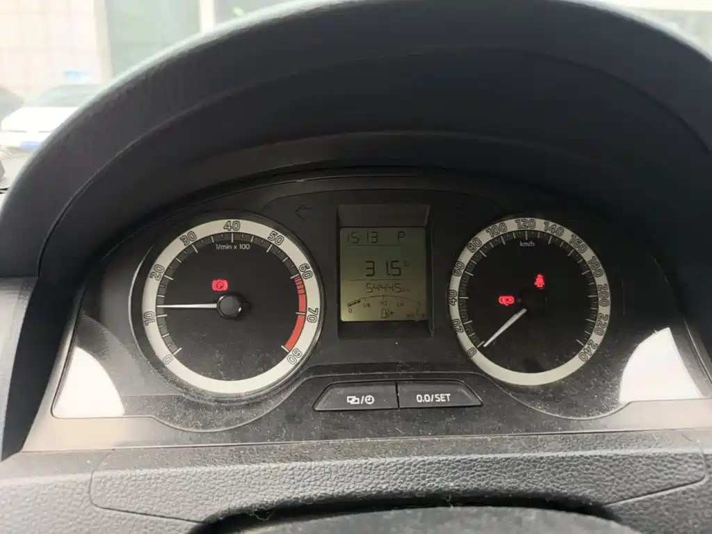 Skoda Rapid — фото 8
