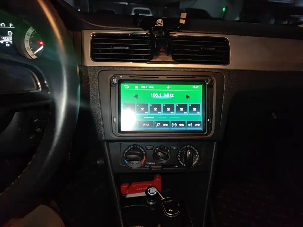 Skoda Rapid Spaceback — фото 6