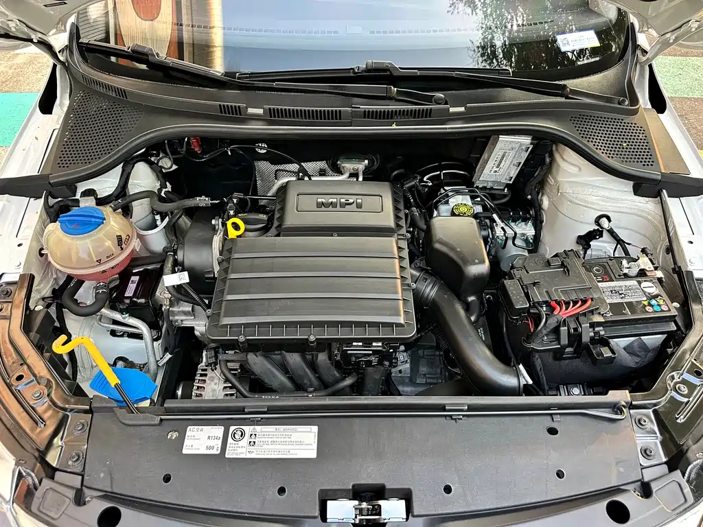 Skoda Rapid — фото 14
