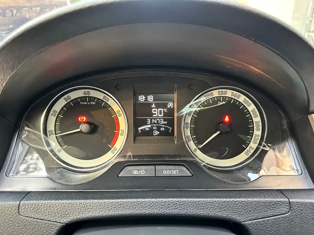 Skoda Rapid — фото 30